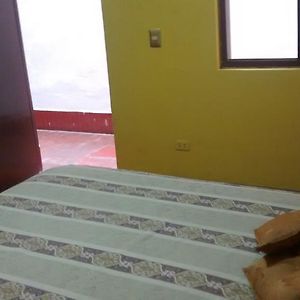 Zimmer mit Queensize-Bett